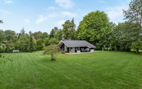 Marjatta - 850M from the Sea: Woongebied, Dak, Voorstad, Oprit, Landgoed, Schoorsteen