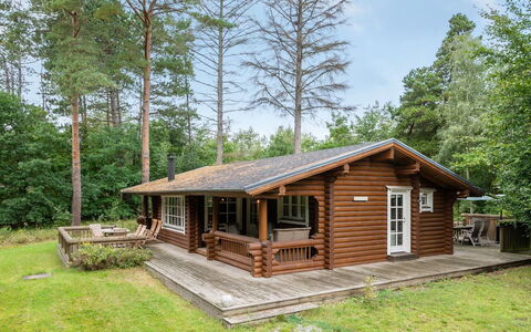 Erika - 250M from the Sea: Dak, Land Lot, Verblijf, Huis, Landelijk Gebied, Schuur, Siding, Garden Gebouwen, Blokhut, Hut
