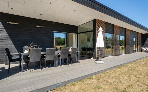 Vanna - 1.2Km from the Sea: Gras, Grasland, Landschap, Ecoregio, Plain, Plantengemeenschap, Land Lot, Buitenmeubels, Prairie, Shrubland