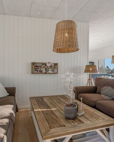 Vanna - 1.2Km from the Sea