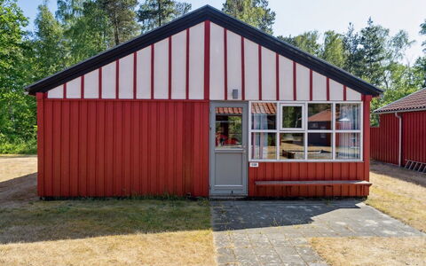 Ferbine - 400M from the Sea: Dak, Huis, Huis, Verblijf, Siding, Landgoed, Oprit, Garden Gebouwen, Werf, Schuur
