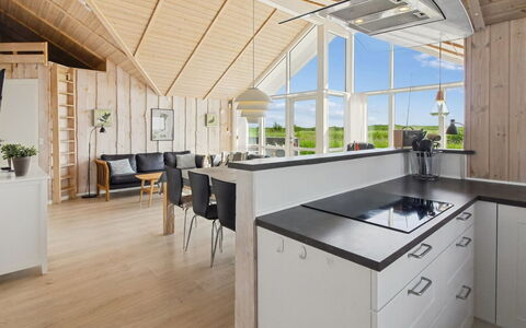 Jonna - 700M from the Sea: Interieur Ontwerp, Flooring, Hout, Plafond, Verdieping, Meubilair, Keuken, Lichte Inrichting, Keuken En Eettafel, Houten Vloer