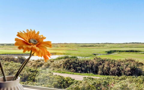 Gerharde - 2.3Km from the Sea: Zee, Oceaan, Kust, Prairie, Wildflower