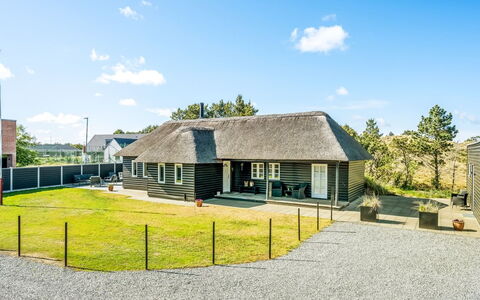 Aila - 1.4Km from the Sea: Verblijf, Schuur, Hut, Boerderij, Prairie, Keet, Schuur, Blokhut, Garden Gebouwen