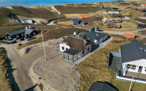 Annelouise - 100M from the Sea: Huis, Dak, Huis, Verblijf, Schuur, Garden Gebouwen, Siding, Werf, Blokhut, Hut