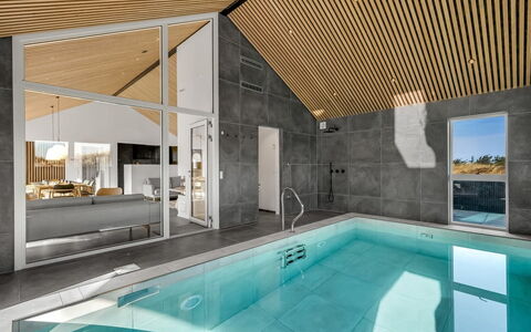 Maximiliane - from the Sea: Dak, Land Lot, Verblijf, Huis, Landelijk Gebied, Schuur, Siding, Garden Gebouwen, Blokhut, Hut
