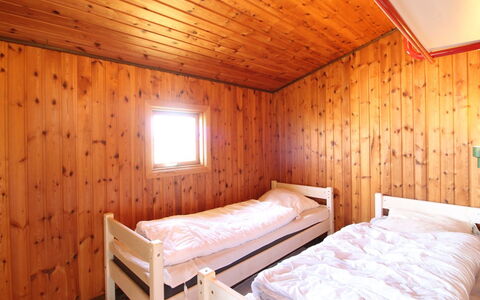 Rami - from the Sea: Hout, Slaapkamer, Verdieping, Flooring, Plafond, Interieur Ontwerp, Bed, Beits, Kamer, Hardwood