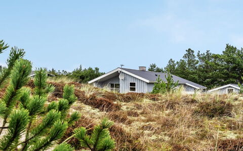 Tino - 900M from the Sea: Bergachtig Landvormen, Berg, Heuvel, Bergketen, Heuvel Station, Menselijke Nederzetting, Stedelijk Ontwerp, Alpen, Vallei, Top