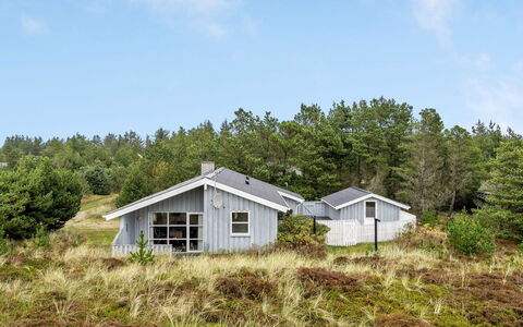 Tino - 900M from the Sea: Bergachtig Landvormen, Berg, Heuvel, Bergketen, Heuvel Station, Menselijke Nederzetting, Stedelijk Ontwerp, Alpen, Vallei, Top