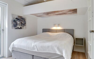 Antonina - 800M from the Sea