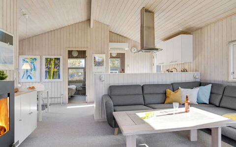 Anahi - 3Km from the Sea: Thatching, Verblijf, Huis, Dak, Huis, Boerderij, Hut, Landgoed, Dorp