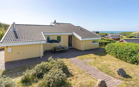 Heidine - 176M from the Sea: Dak, Land Lot, Verblijf, Huis, Landelijk Gebied, Schuur, Siding, Garden Gebouwen, Blokhut, Hut