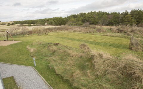 Thorgrim - 800M from the Sea: Huis, Verblijf, Veranda, Hardwood, Siding, Dek, Schaduw, Plank, Landgoed, Garden Gebouwen