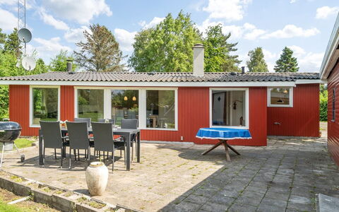 Ilari - 280M from the Sea: Woongebied, Dak, Voorstad, Oprit, Landgoed, Schoorsteen
