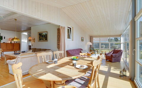 Sanna - 330M from the Sea: Gras, Huis, Dak, Huis, Verblijf, Struik, Land Lot, Landelijk Gebied, Boerderij, Groundcover