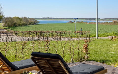 Ermelinda - 900M to the Fjord: Dak, Huis, Huis, Verblijf, Siding, Landgoed, Oprit, Garden Gebouwen, Werf, Schuur