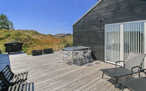Manni - 800M from the Sea: Woongebied, Dak, Voorstad, Oprit, Landgoed, Schoorsteen