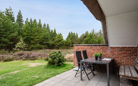 Hakun - 4Km from the Sea: Land Lot, Buitenmeubels, Tuin, Verblijf, Landscaping, Buitentafel, Steen, Gazon, Stoel, Werf