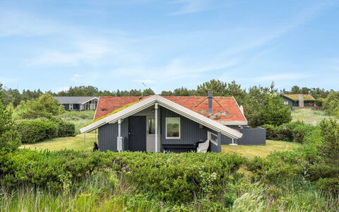 Bryniulf - 1.8Km from the Sea: Verblijf, Boerderij