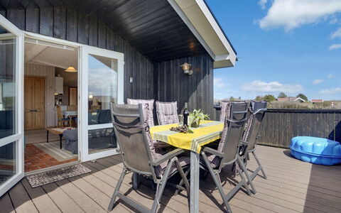Elmine - 700M from the Sea: Woongebied, Dak, Voorstad, Oprit, Landgoed, Schoorsteen