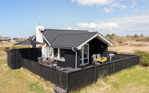 Elmine - 700M from the Sea: Woongebied, Dak, Voorstad, Oprit, Landgoed, Schoorsteen