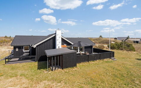 Elmine - 700M from the Sea: Woongebied, Dak, Voorstad, Oprit, Landgoed, Schoorsteen