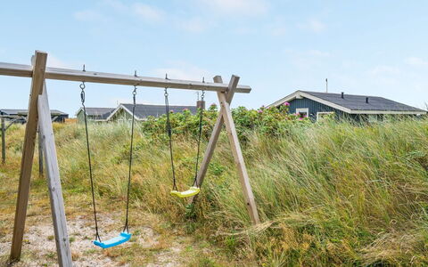 Apolonia - from the Sea: Huis, Dak, Huis, Verblijf, Schuur, Garden Gebouwen, Siding, Werf, Blokhut, Hut
