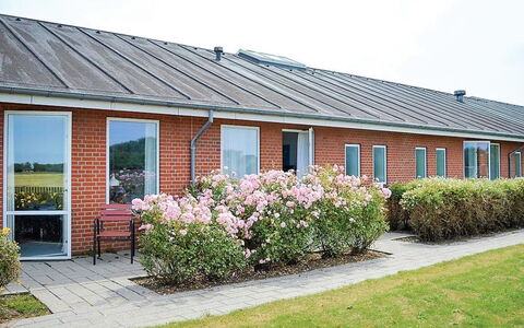 Martinus - 5.5Km from the Sea: Verblijf, Dak, Huis, Helling, Hut, Siding