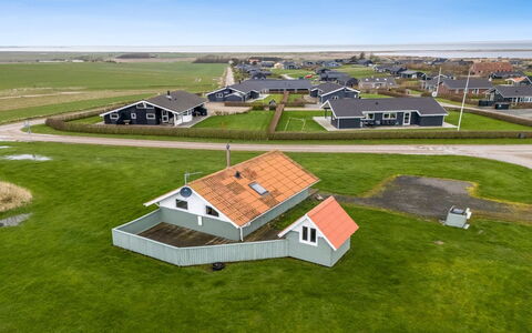 Lonne - 750M to the Fjord: Huis, Dak, Huis, Verblijf, Schuur, Garden Gebouwen, Siding, Werf, Blokhut, Hut