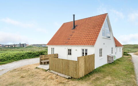 Bernice - 150M from the Sea: Verblijf, Schuur, Hut, Boerderij, Prairie, Keet, Schuur, Blokhut, Garden Gebouwen