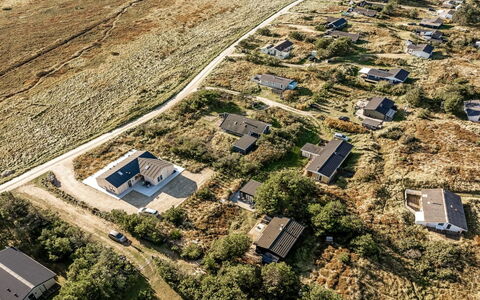 Letta - 800M from the Sea: Landschap, Ecoregio, Dak, Land Lot, Plain, Landelijk Gebied, Veld, Verblijf, Luchtfotografie, Dorp