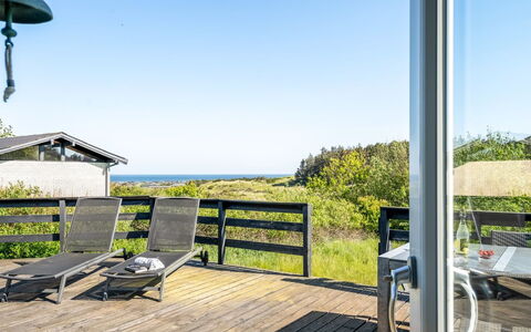 Gildo - 932M from the Sea: Architectuur, Dak, Huis, Samengesteld Materiaal, Daylighting, Siding, Oprit