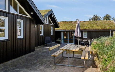 Alrune - 800M from the Sea: Gras, Hout, Landelijk Gebied, Struik, Verblijf, Dak, Plain, Land Lot, Huis, Groundcover