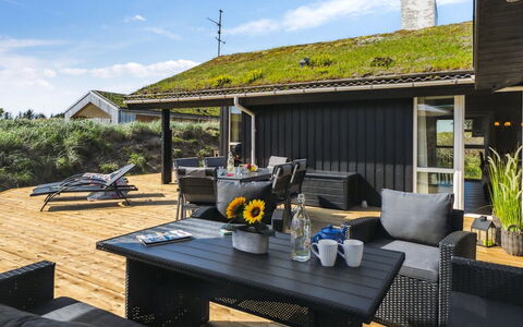 Alrune - 800M from the Sea: Gras, Hout, Landelijk Gebied, Struik, Verblijf, Dak, Plain, Land Lot, Huis, Groundcover