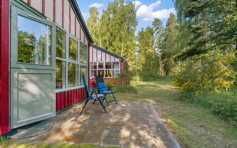 Hira - 300M from the Sea: Dak, Huis, Huis, Verblijf, Deur, Siding, Dek, Veranda, Plank, Hardwood