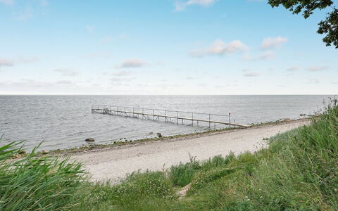 Birge - 200M from the Sea: Lucht, Blauw, Water, Zwemwater, Natuurlijke Omgeving, Horizon, Kust, Kust En Oceanic Landvormen, Wolk, Zee