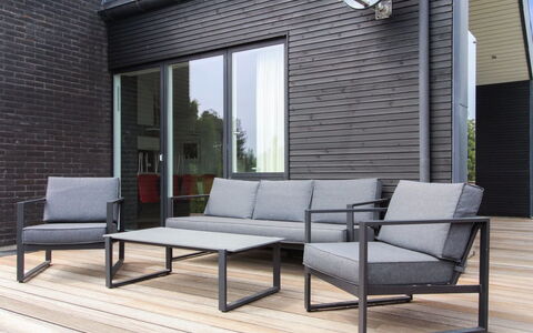 Rudolf - 95M from the Sea: Plantengemeenschap, Zonlicht, Kruidachtige Plant, Tuin, Plantage, Landbouw, Boerderij