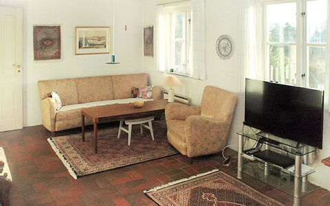Zuzan - 500M from the Sea: Huis, Dak, Huis, Verblijf, Schuur, Garden Gebouwen, Siding, Werf, Blokhut, Hut