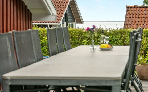 Annica - 150M from the Sea: Plantengemeenschap, Zonlicht, Kruidachtige Plant, Tuin, Plantage, Landbouw, Boerderij