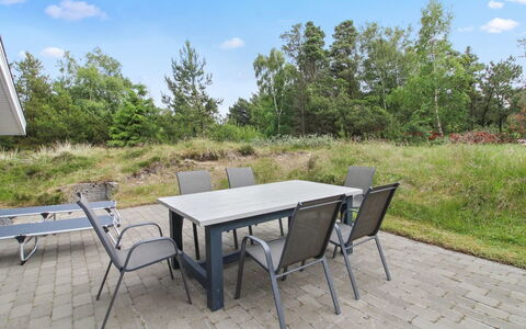 Cajsa - 1.5Km from the Sea: Dak, Huis, Huis, Verblijf, Deur, Siding, Dek, Veranda, Plank, Hardwood