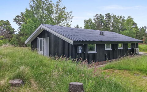 Cajsa - 1.5Km from the Sea: Dak, Huis, Huis, Verblijf, Deur, Siding, Dek, Veranda, Plank, Hardwood