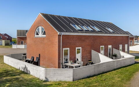 Niilo - 1.7Km from the Sea: Gras, Grasland, Landschap, Ecoregio, Plain, Plantengemeenschap, Land Lot, Buitenmeubels, Prairie, Shrubland