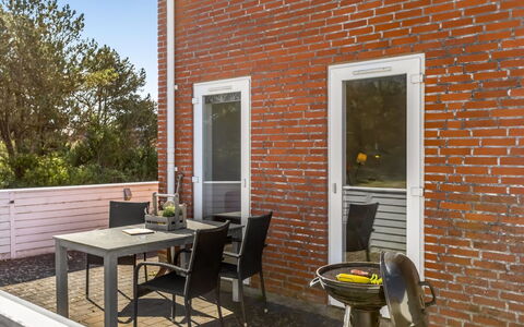Niilo - 1.7Km from the Sea: Gras, Grasland, Landschap, Ecoregio, Plain, Plantengemeenschap, Land Lot, Buitenmeubels, Prairie, Shrubland
