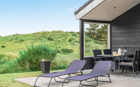 Soili - 1.2Km from the Sea: Dak, Huis, Huis, Verblijf, Deur, Siding, Dek, Veranda, Plank, Hardwood