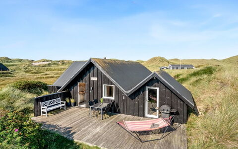 Eggert - from the Sea: Hout, Dak, Architectuur, Huis, Huis, Verblijf, Siding, Hardwood, Helling, Landgoed