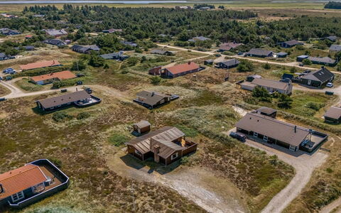 Evelin - from the Sea: Plain, Landschap, Ecoregio, Land Lot, Landelijk Gebied, Luchtfotografie, Vogelperspectief, Landgoed, Veld, Dorp