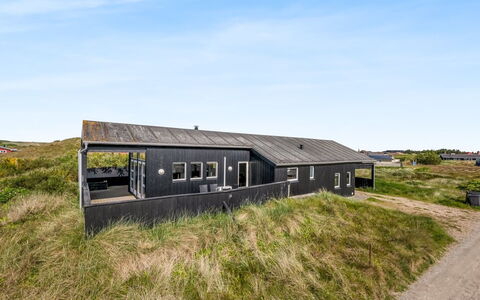 Temjana - from the Sea: Huis, Dak, Huis, Verblijf, Schuur, Garden Gebouwen, Siding, Werf, Blokhut, Hut