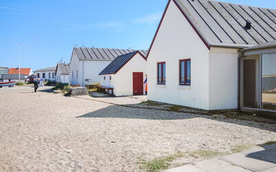 Zoya - 900M from the Sea