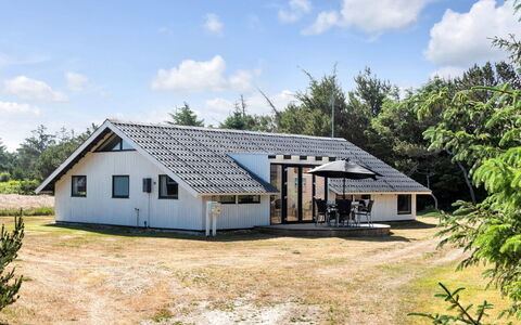 Suncica - 700M from the Sea