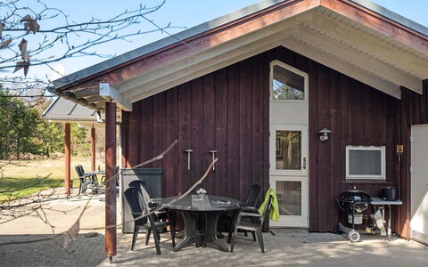 Herwarth - 3.3Km from the Sea: Dak, Huis, Huis, Verblijf, Siding, Landgoed, Oprit, Garden Gebouwen, Werf, Schuur